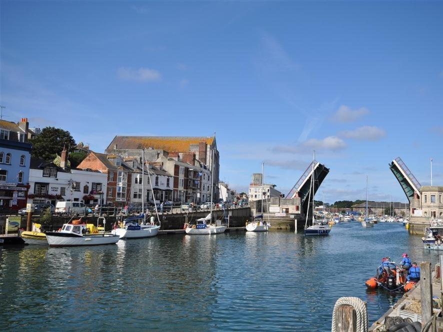 Driftwood Villa Weymouth Bagian luar foto